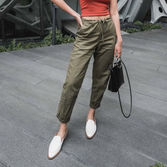 Uniqlo Women green linen pants - Picture 3 of 11